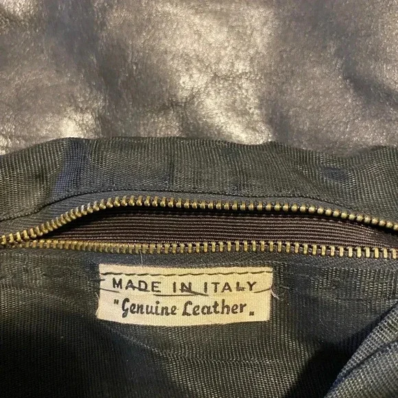 Vintage Genuine Leather Shoulder Bag Women - Great Condition - Very Elegant - Picture 9 of 16